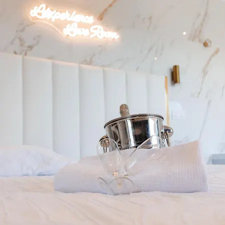 L'Experience Love Room Saint-Jean-Bonnefonds Esterno foto