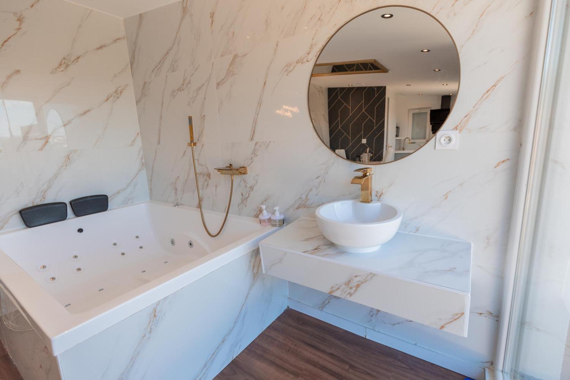 L'experience Apartment *