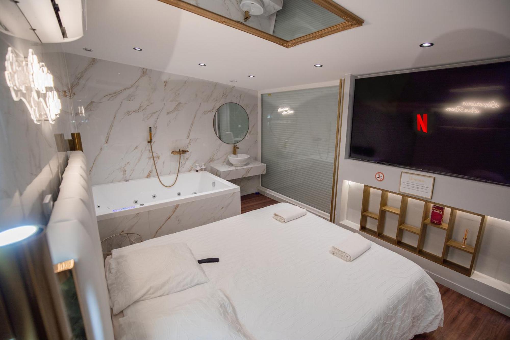 L'experience Apartment
