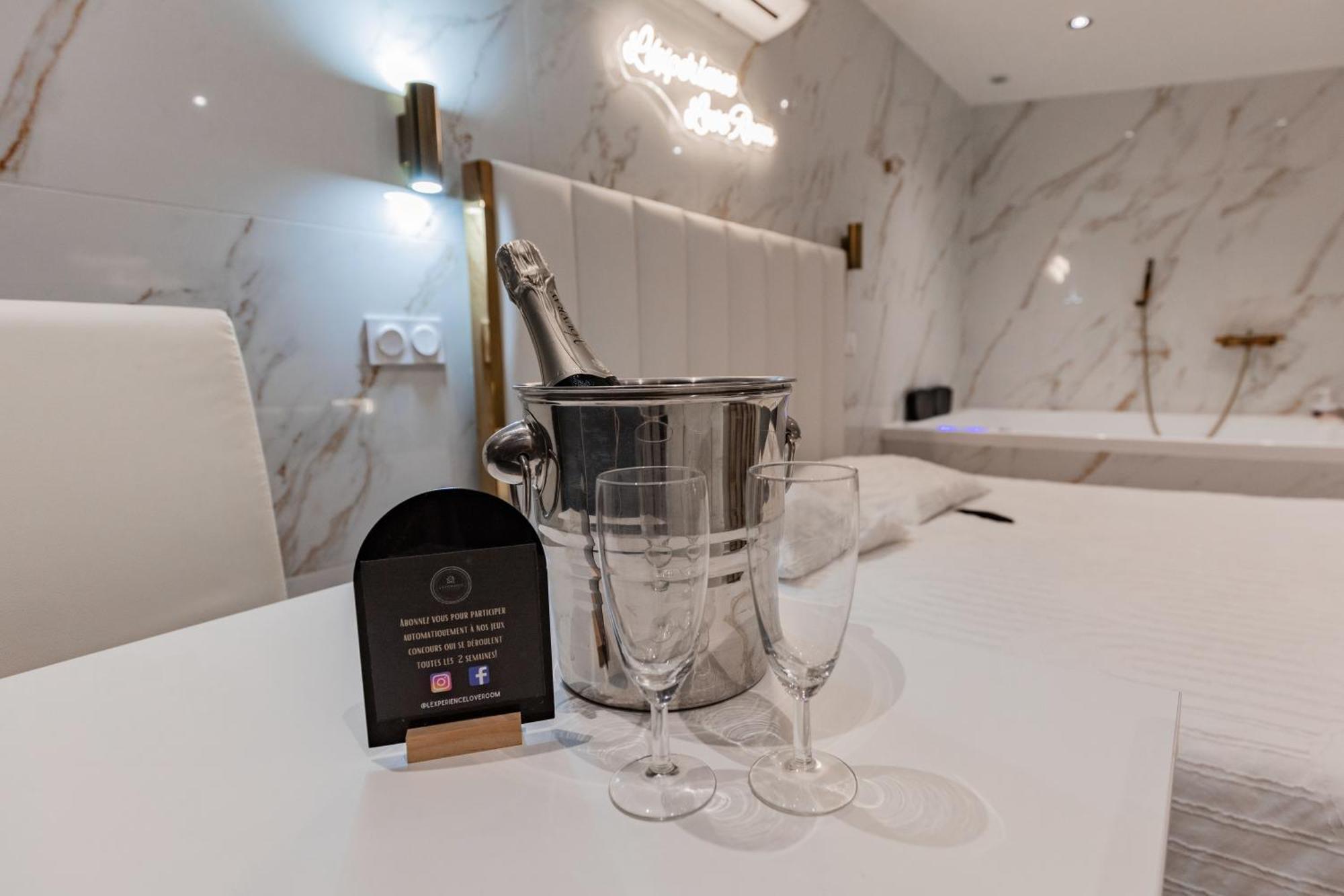 L'experience Apartment *