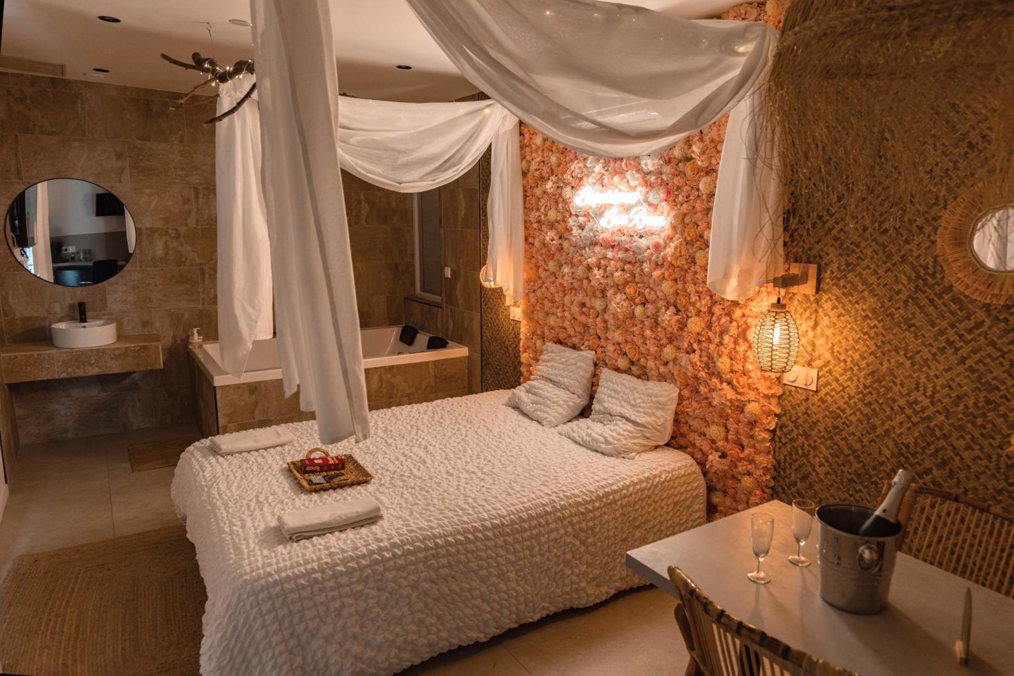 L'experience Apartment *